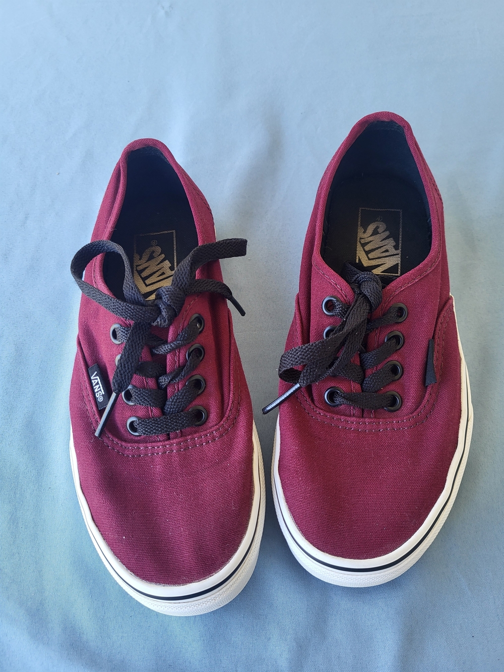 Vans Women's Low-Top Canvas Sneakers - Burgundy with Black